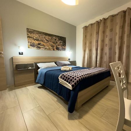 B&B Alba Chiara 帕奥拉 外观 照片