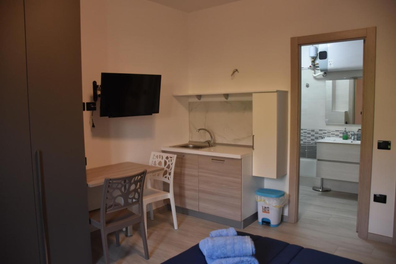 B&B Alba Chiara 帕奥拉 外观 照片