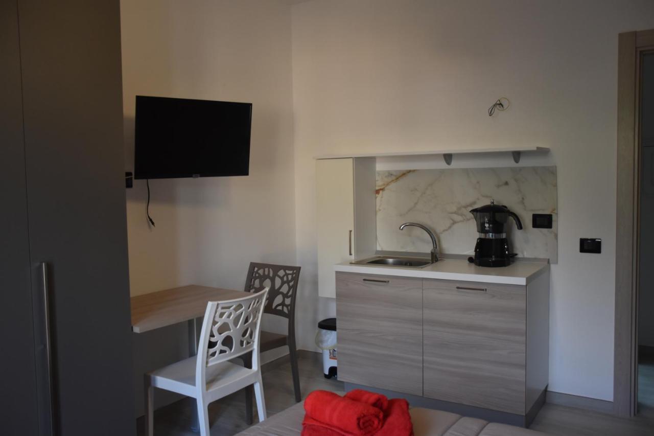 B&B Alba Chiara 帕奥拉 外观 照片