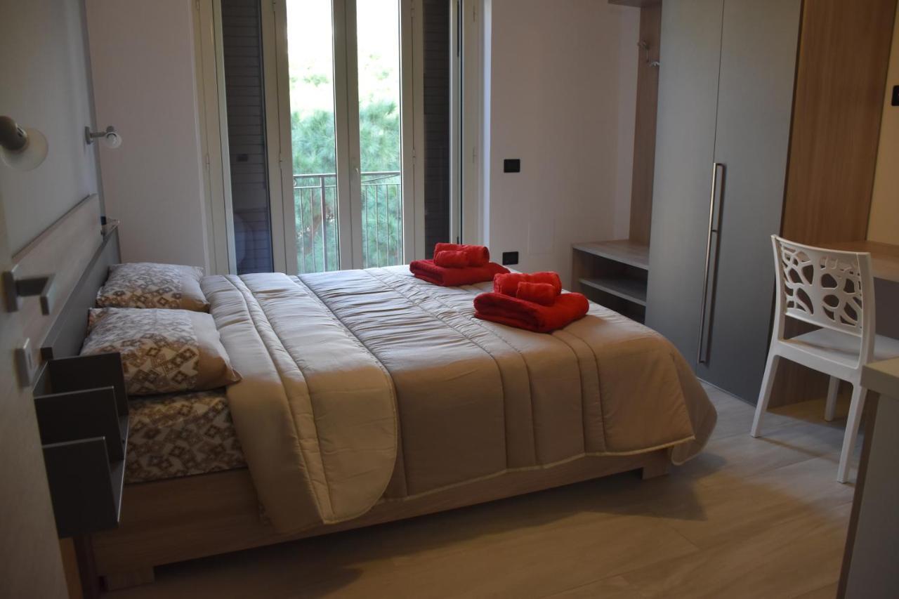 B&B Alba Chiara 帕奥拉 外观 照片