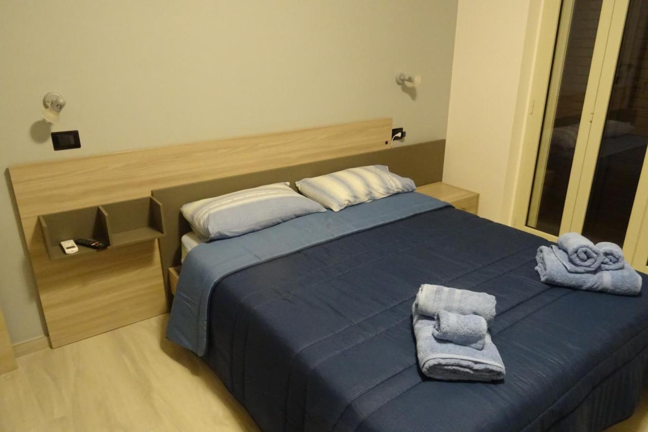 B&B Alba Chiara 帕奥拉 外观 照片